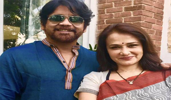 Real-life Couples Of South Indian fiml indrusty: Akkineni Nagarjuna and Amala Akkineni